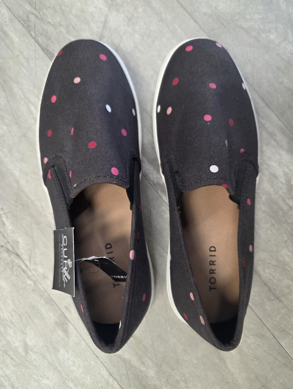 torrid Black Slip-On Sneakers with Pink and White Polka Dots NWT SZ 8